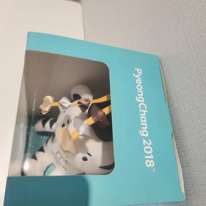 [BUNJANG] Soohorang Olympic Traditional Scholar Doll (Sealed) / 평창올림픽 수호랑 장원급제 미개봉