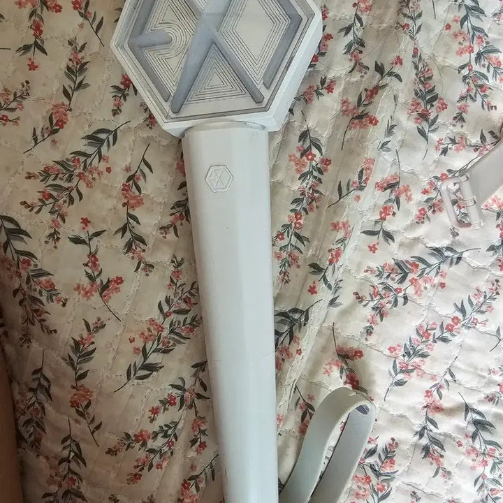 [BUNJANG] EXO Official Lightstick / 또리디봉 팝니다