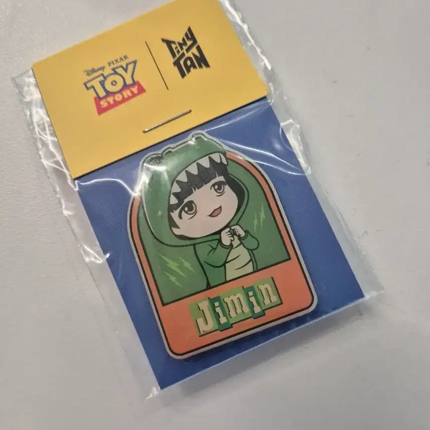 [BUNJANG] BTS Jimin Toy Story Badge / 로우로우 지민 토이스토리 뱃지