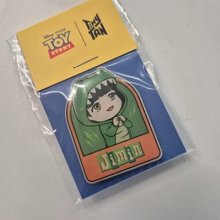 [BUNJANG] BTS Jimin Toy Story Badge / 로우로우 지민 토이스토리 뱃지