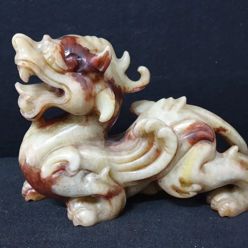 [BUNJANG] Large Translucent Jade Kylin Statue / (수원만물)출토 대형사이즈 통옥 화전옥 기린상