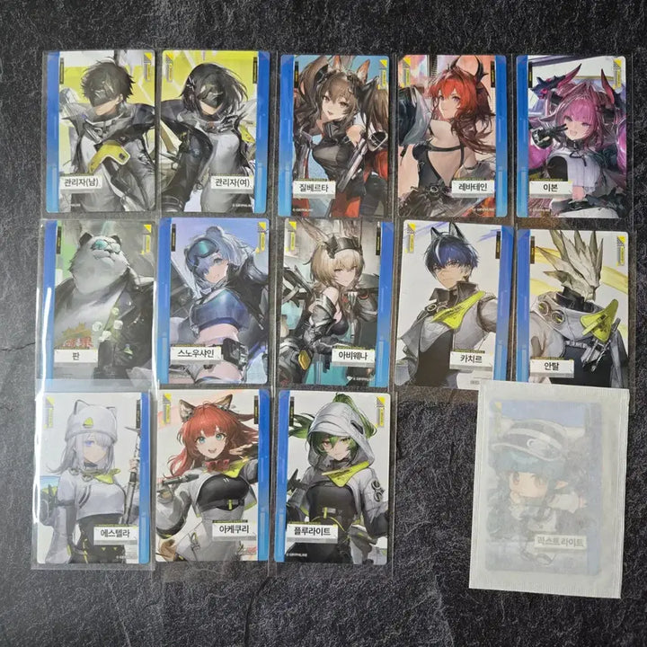 [BUNJANG] GS25 Arknights: Endfield Cards / Sticker Set / GS25 명일방주 엔드필드 카드/띠부씰 판매
