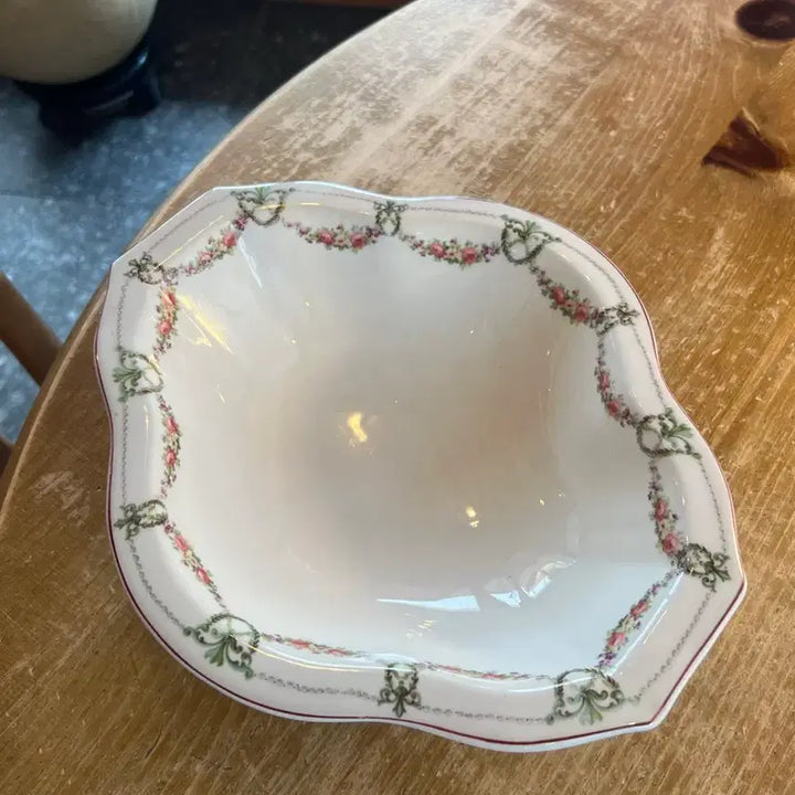 [BUNJANG] French Vintage Flower Garland Oval Bowl / 프랑스 빈티지 플라워 갈란드 오벌볼
