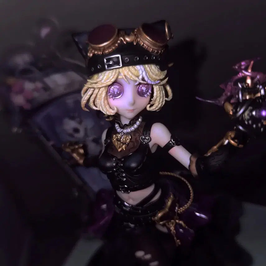 [BUNJANG] Identity V Mechanic Lock Cylinder Figure / 제5인격 락실린더 피규어