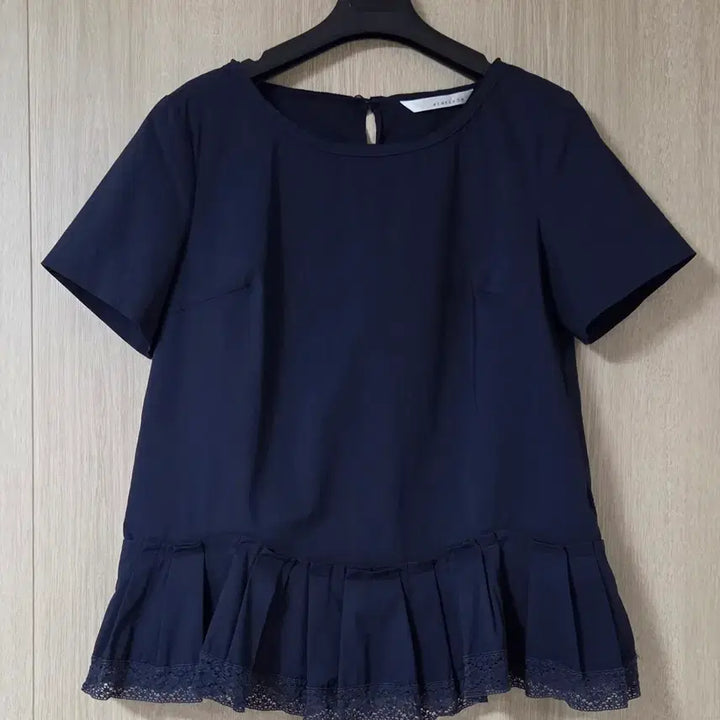 [SOLD OUT] 레니본(RENEEVON) 여름 반팔 블라우스