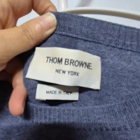[BUNJANG] Thom Browne Signature Stripe Armband Knit / 톰브라운 사선 완장 블루 니트 90