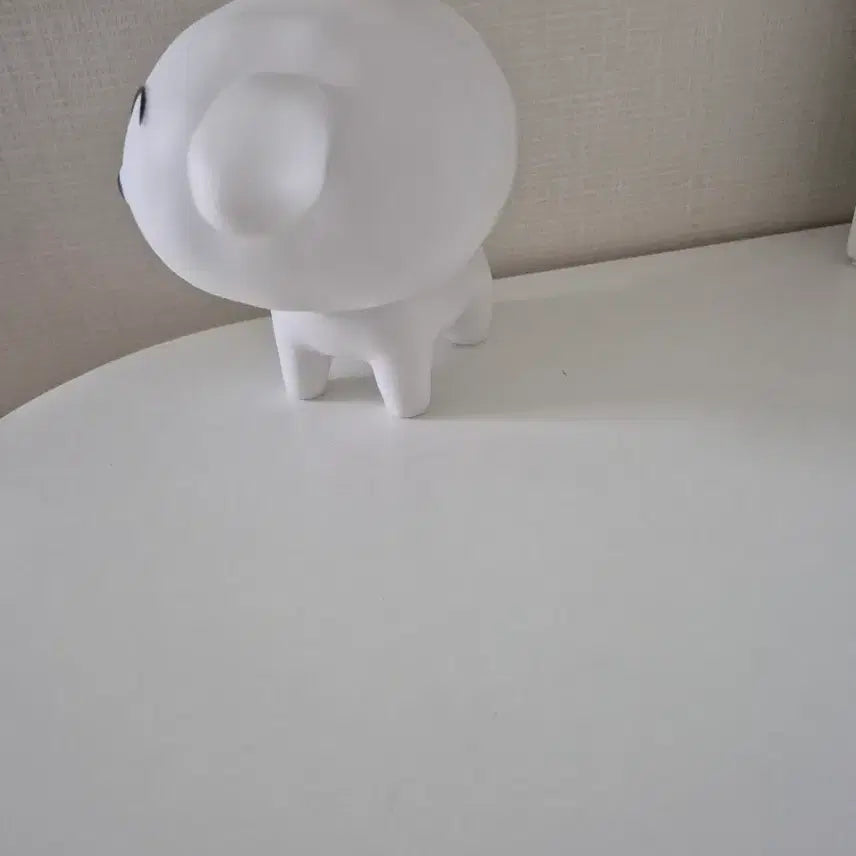 [BUNJANG] White Dog Character Figurine / 흰색 강아지 캐릭터 피규어