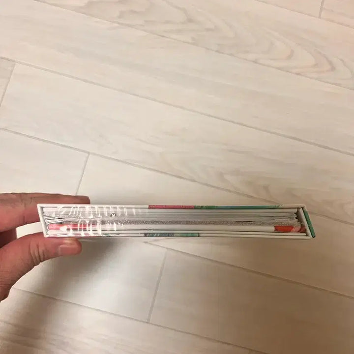 [BUNJANG] IU Palette Album Sealed / 아이유 팔레트 앨범 미개봉