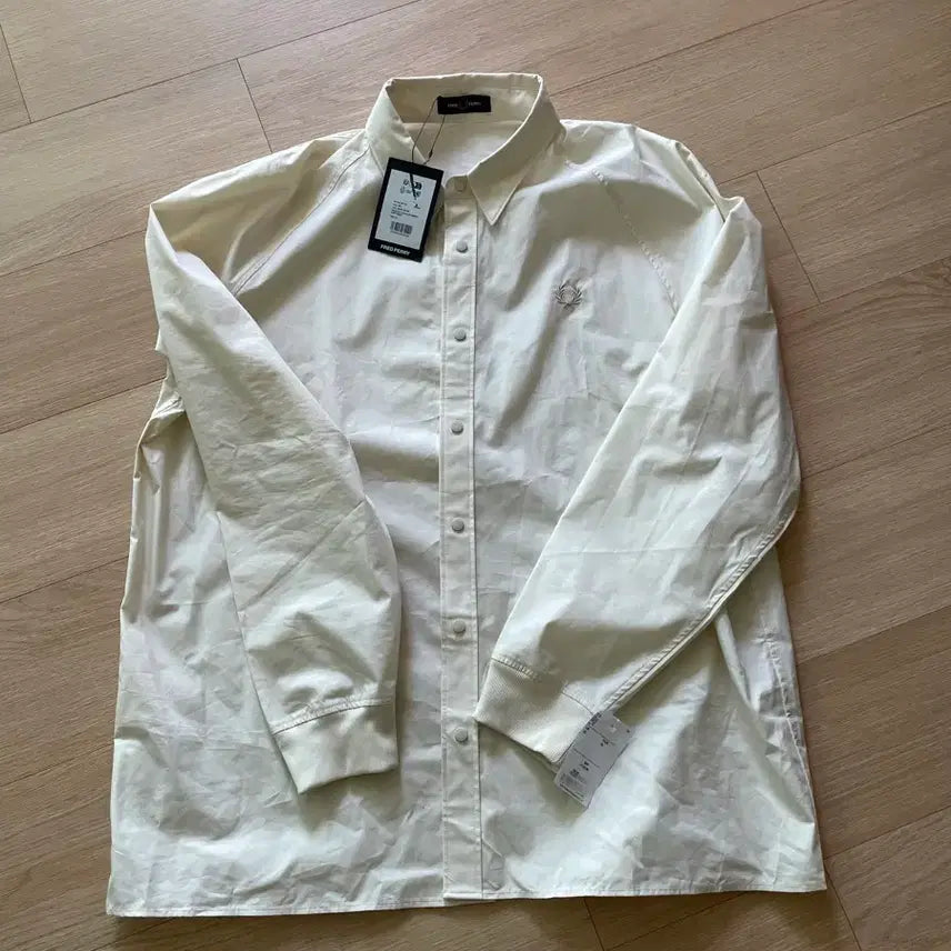 [BUNJANG] Fred Perry Shirt Jacket Ivory XL / 프레드페리 셔츠 자켓 아이보리 XL 110