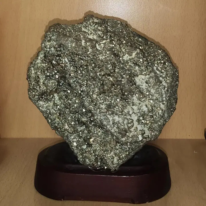 [BUNJANG] Amethyst and Pyrite Mineral Specimens (2-Piece Set) / 자수정과 황철석 광물 수석 2점 일괄