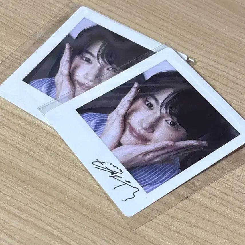 [BUNJANG] Byun Woo Seok Signed Polaroid Photo / 변우석 배우 사인 폴라로이드 사진