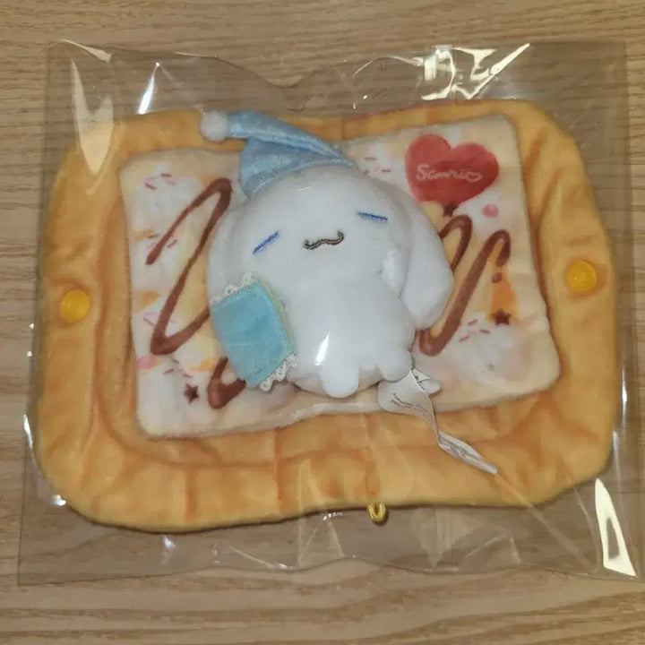 [BUNJANG] Sanrio Cinnamoroll Waffle Series Plush Doll / 산리오 시나모롤 인형 산리오 골라담는 와플 시리즈 판매