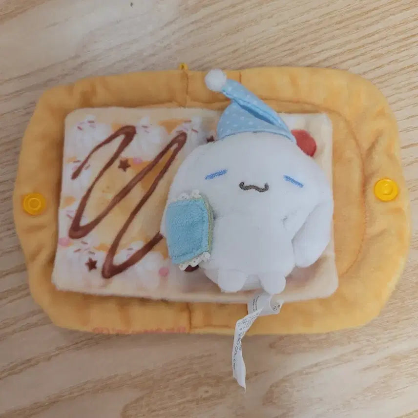 [BUNJANG] Sanrio Cinnamoroll Waffle Series Plush Doll / 산리오 시나모롤 인형 산리오 골라담는 와플 시리즈 판매