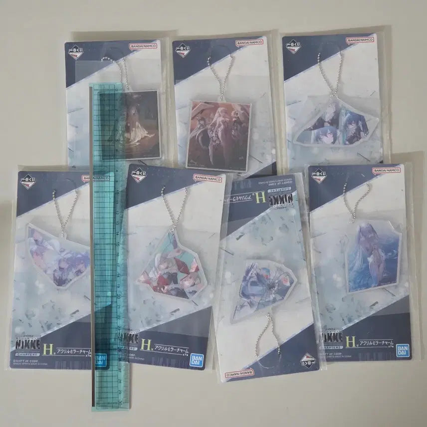 [BUNJANG] Nihil Accel Acrylic Mirror Keyring Full Set / 니케 아크릴 미러 키링 전종