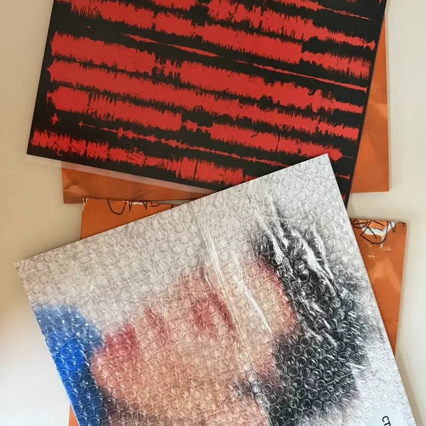 [BUNJANG] DPR LIVE Giggles LP Limited Edition &amp; Standard Edition / 홍다빈 [dprlive] - Giggles (LP) / 한정판 + 일반판