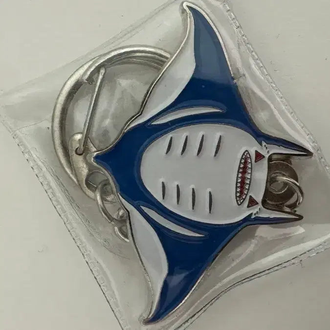 [BUNJANG] VINCEN MANTA RAY KEYRING BLUE / 빈첸 만타가오리 키링 블루