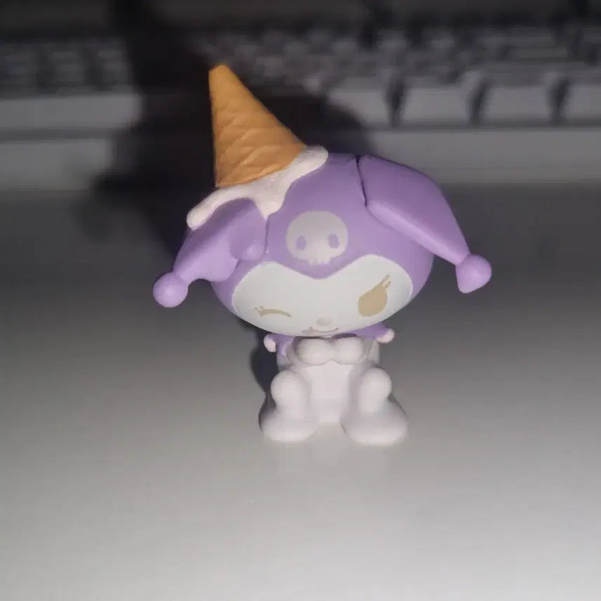 [BUNJANG] Bandai Sanrio Kuromi Ice Cream Mascot Gacha / 반다이 산리오 쿠로미 아이스크림 마스코트 가챠