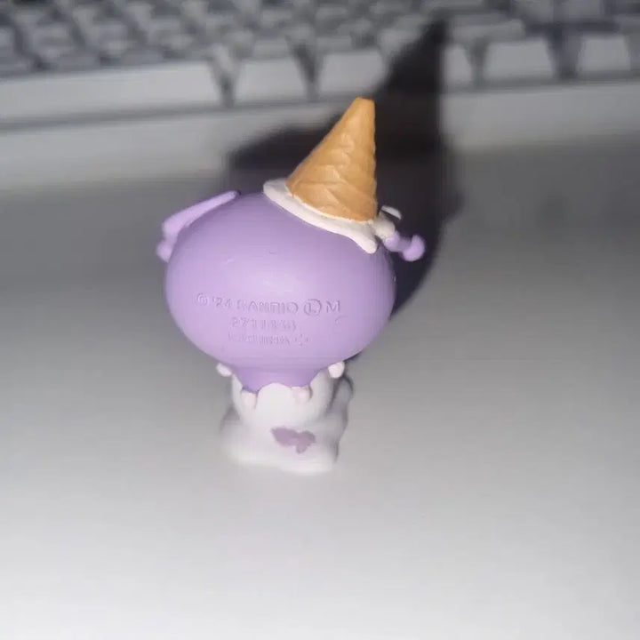 [BUNJANG] Bandai Sanrio Kuromi Ice Cream Mascot Gacha / 반다이 산리오 쿠로미 아이스크림 마스코트 가챠