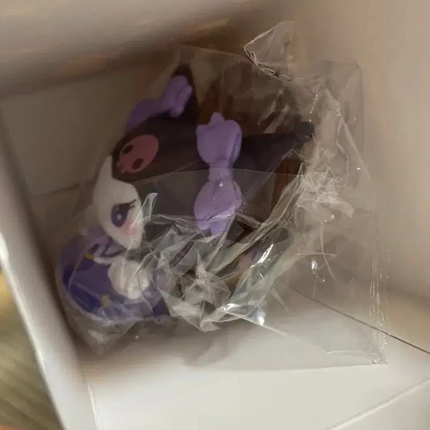[BUNJANG] Sanrio Wizard Kuromi Figure / 산리오 마법사 피규어