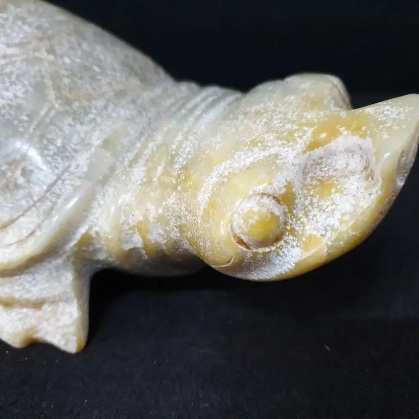 [BUNJANG] Large Top-Grade Huazhuan Jade Turtle Pedestal / (수원만물)대형 최상급 화전옥 자라상