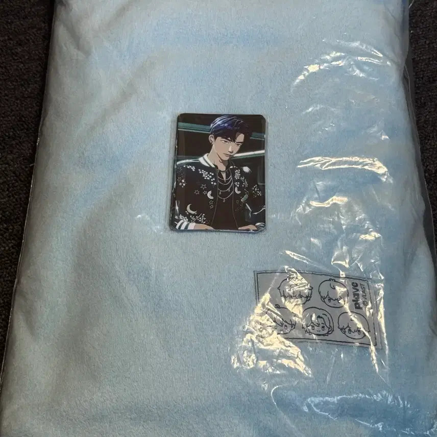 [SOLD OUT] 플레이브 앙콘 담요 + 포토카드