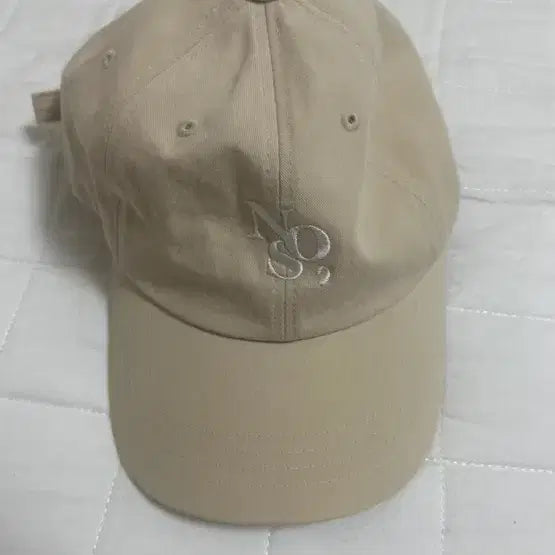 [BUNJANG] NOS7 Signature Symbol Ball Cap Beige / 손흥민 NOS7 시그니쳐 심볼 볼캡 베이지 판매