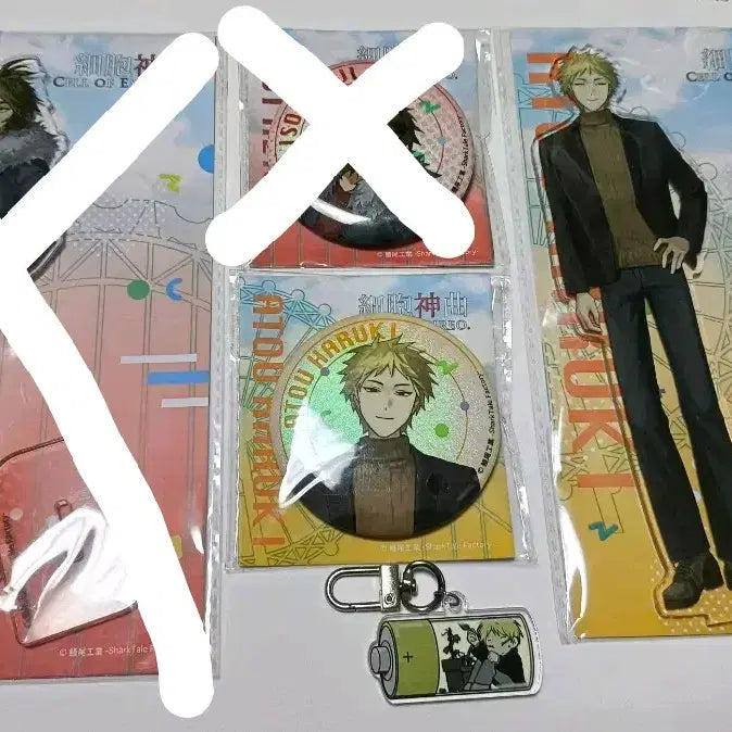 [BUNJANG] Cip-Sing Ato Haruki Acrylic Stand, Can Badge, and Keychain Set / 세포신곡 셒신 아토 하루키 아크릴 스탠드 캔뱃지 키링