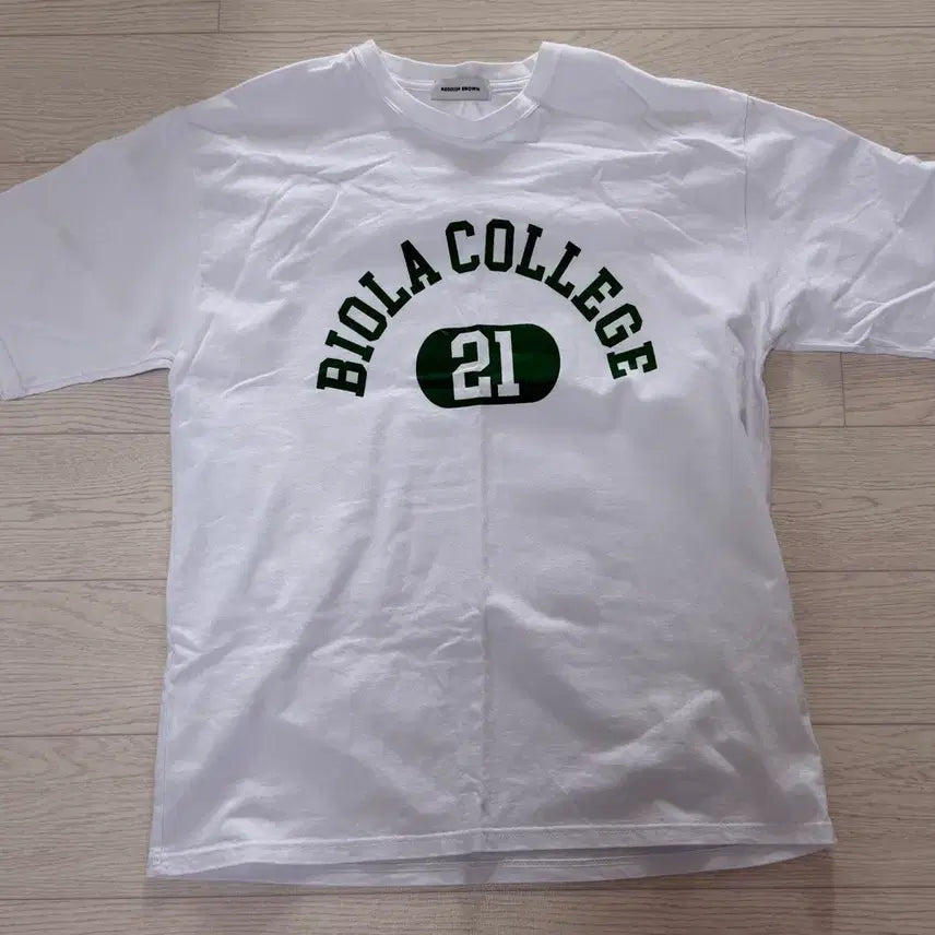 [BUNJANG] Biola College Short Sleeve T-Shirt White Free Size / Biola College 흰색 반팔티 Free
