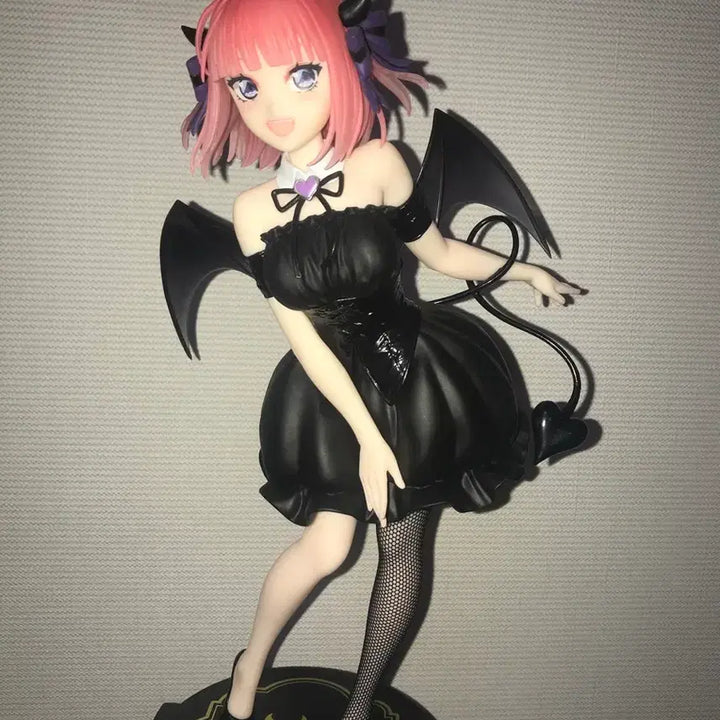 [BUNJANG] Quintessential Quintuplets Nino Nakano B-Style Figure / 오등분의 신부 오신부 나가노 니노 비큐트 다크 피규어