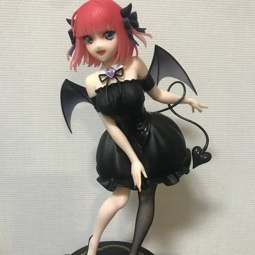 [BUNJANG] Quintessential Quintuplets Nino Nakano B-Style Figure / 오등분의 신부 오신부 나가노 니노 비큐트 다크 피규어