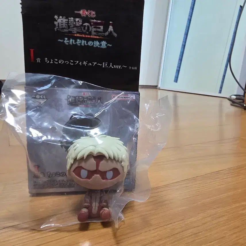 [BUNJANG] Attack on Titan Chokonoko Armor Titan Figure / 진격의 거인 i상 쵸코노코 갑옷거인
