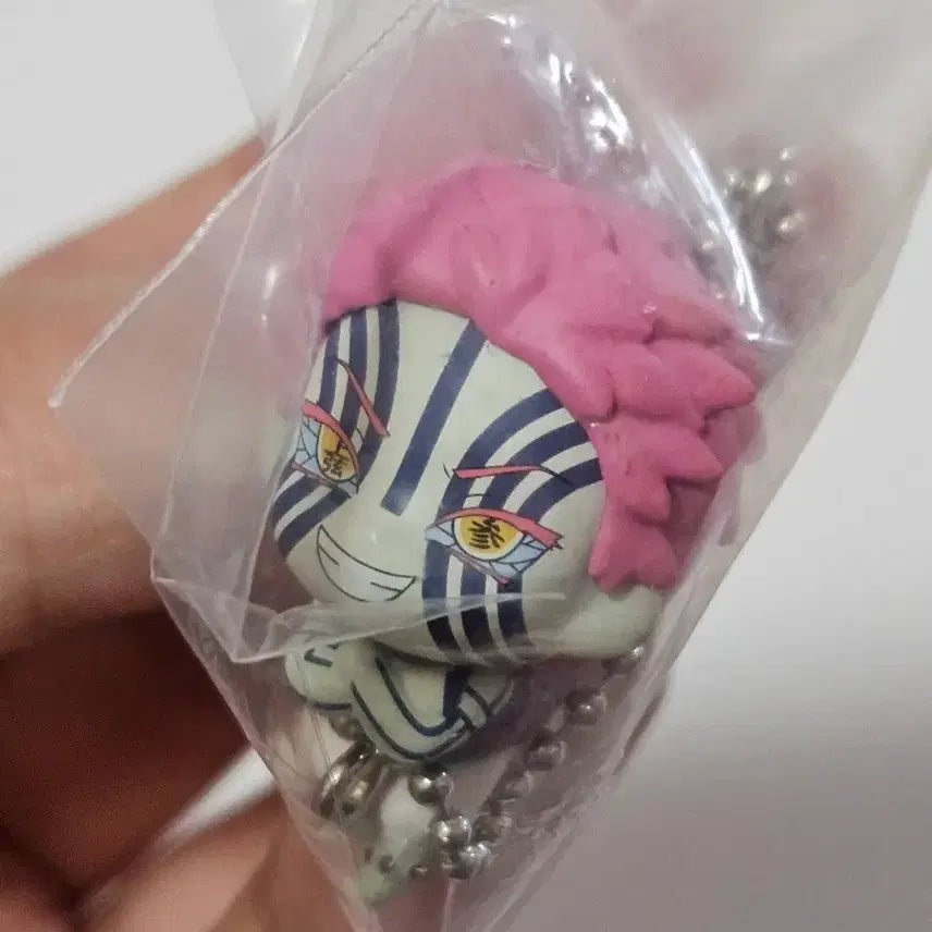 [BUNJANG] Demon Slayer Akaza Ball Chain Gacha / 귀멸의 칼날 열결고리 대롱 가챠 아카자 볼체인