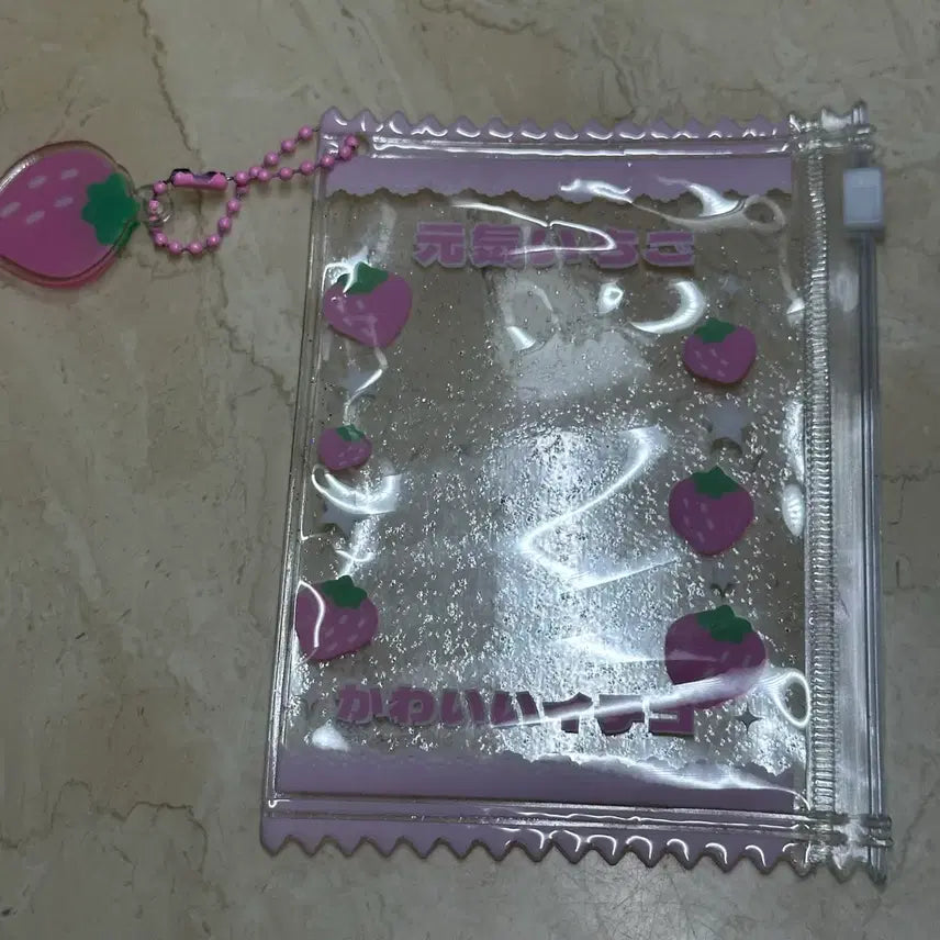 [BUNJANG] Strawberry Zipper Pouch for Photocards / 포카 파우치 포토카드 딸기 파우치 지퍼 파우치