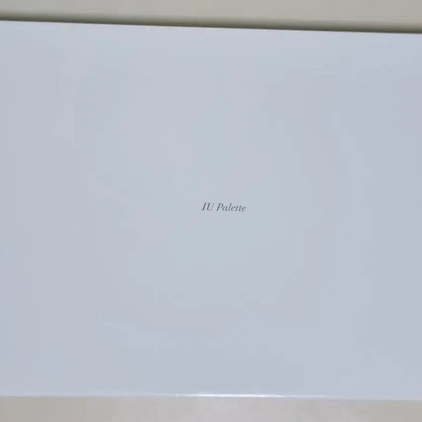 [BUNJANG] IU 4th Album Palette (Unsealed CD) / 아이유 - 4집 Palette 2017 (개봉 CD)