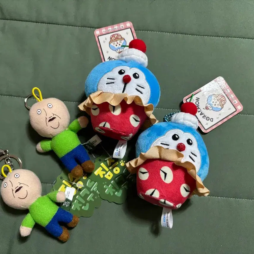 [BUNJANG] Sanrio, Chiikawa, Doraemon, Animal Friends Plush Toys / 산리오 치이카와, 도라에몽 컵케이크, 짐승 친구들 인형