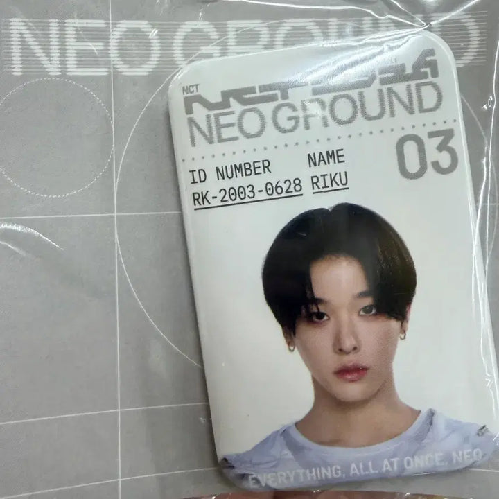 [BUNJANG] NCT Neo City ID Metal Badge Riku / 엔시티 NCT 네오그라운드 팝업 ID 메탈 뱃지 리쿠 양도