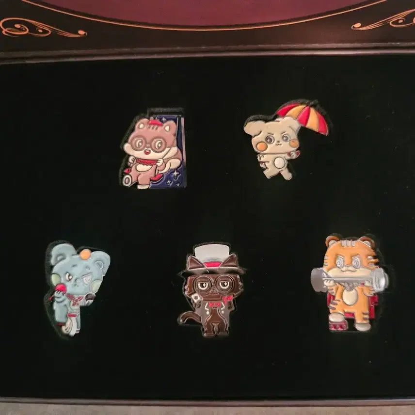 [BUNJANG] T1 Circus Badge / T1 서커스 뱃지