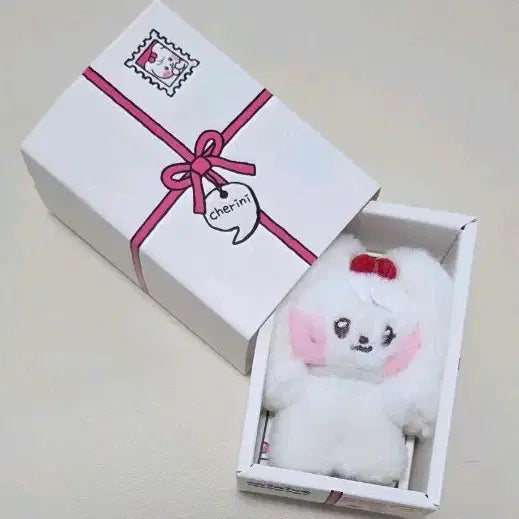 [SOLD OUT] 아이브 미니니 체리니 장원영 인형 라인프렌즈