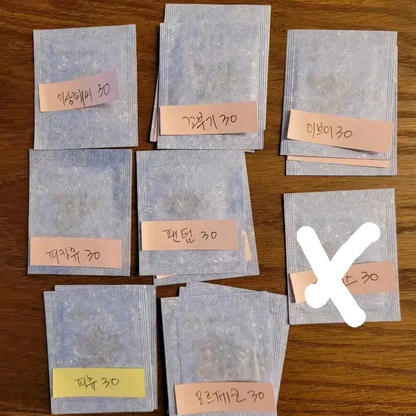 [BUNJANG] Pokemon Bread Stickers Season 5 Logo Seals Squirtle, Pichu, Eevee, Magikarp, Morpeko / 포켓몬띠부씰 시즌5 로고씰 판매(6/22)