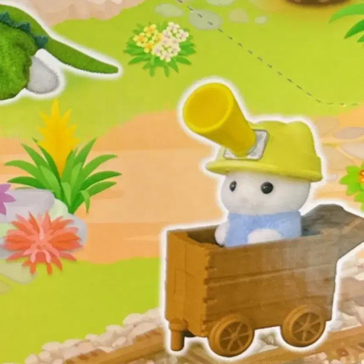 [BUNJANG] Sylvanian Families Baby Adventure Mine Latte Cat Blind Bag / 실바니안 블라인드백 아기 어드벤처 광산 라떼캣