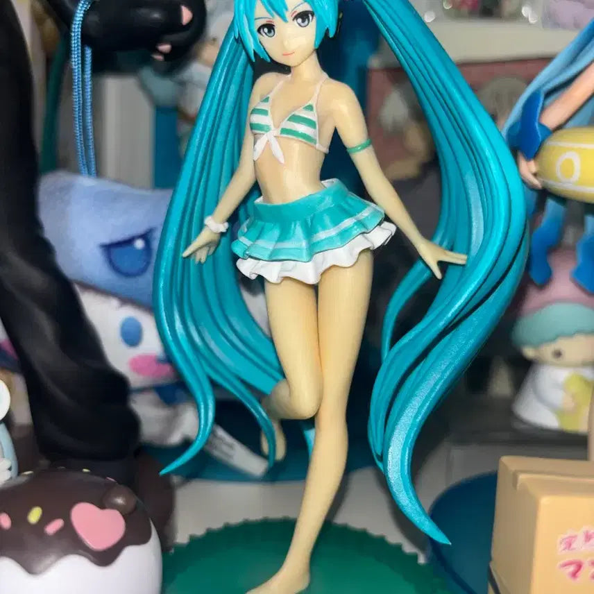 [BUNJANG] Hatsune Miku Swimsuit Figure / 하츠네 미쿠 수영복 피규어