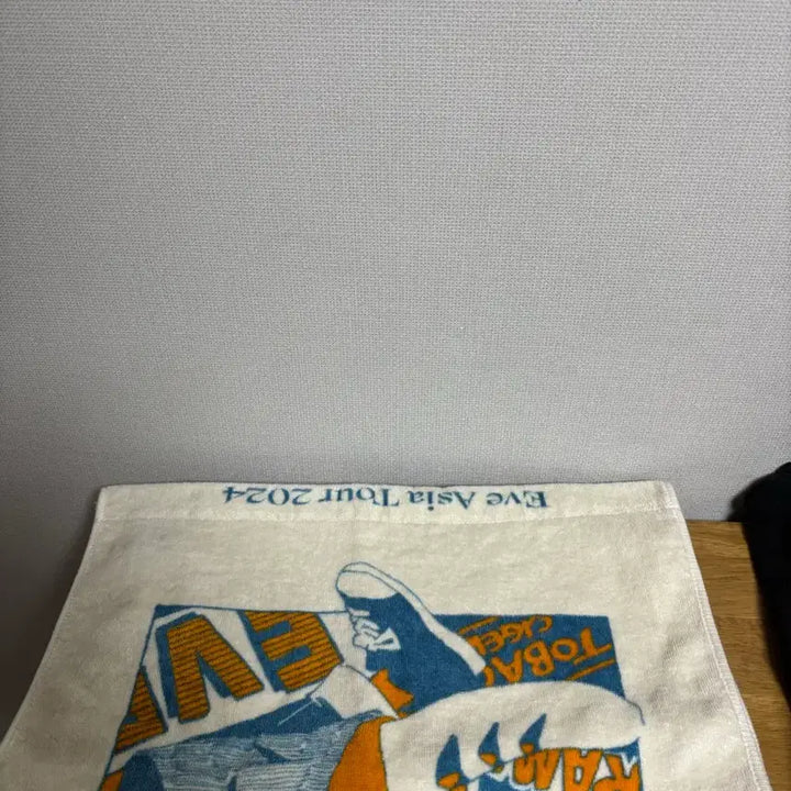 [BUNJANG] Eve Asia Tour Towel Set / 우타이테 eve 아시아 투어타월 2종 일괄