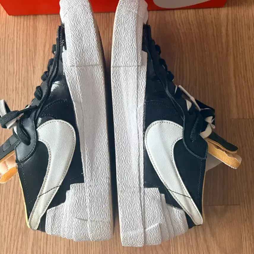 [BUNJANG] Nike x Sacai Blazer Low Black / 나이키 사카이 블레이저 로우 블랙. 280