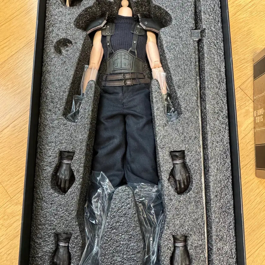 [BUNJANG] GAMETOYS GT-006D Action Figure with Silicone Arms / 게임토이즈 GAMETOYS GT-006D + 실리콘 팔 팝니다