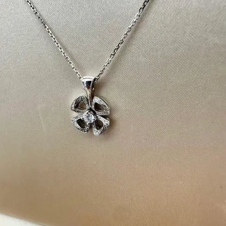 [BUNJANG] Bvlgari Flower Diamond Necklace Full Box / 불가리 플라워 다이아몬드 목걸이 풀박스