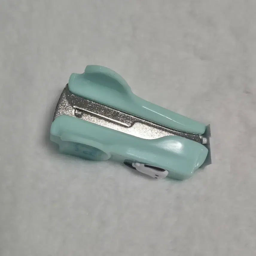 [BUNJANG] Sanrio Pochacco Staple Remover / 포차코 스테이플러 제거기 리무버