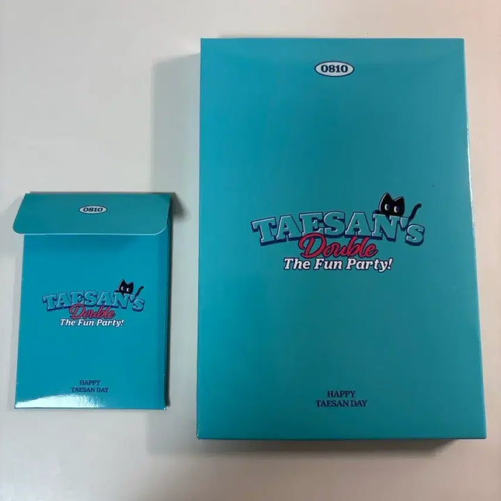 [BUNJANG] Taesan Birthday MD Photocard Stand and Photocard Set / 태산 생일 md 세트 판매