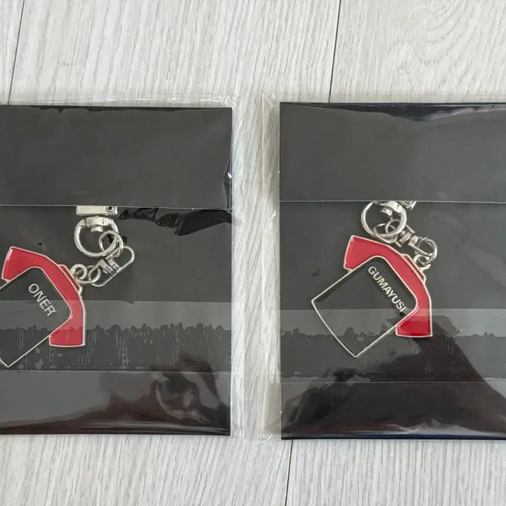 [BUNJANG] T1 2022 1st Membership Owner &amp; Gumayusi Bundle Set Keychains / 2022 T1 티원 1st 멤버십 오너&amp;구마유시 키링 일괄