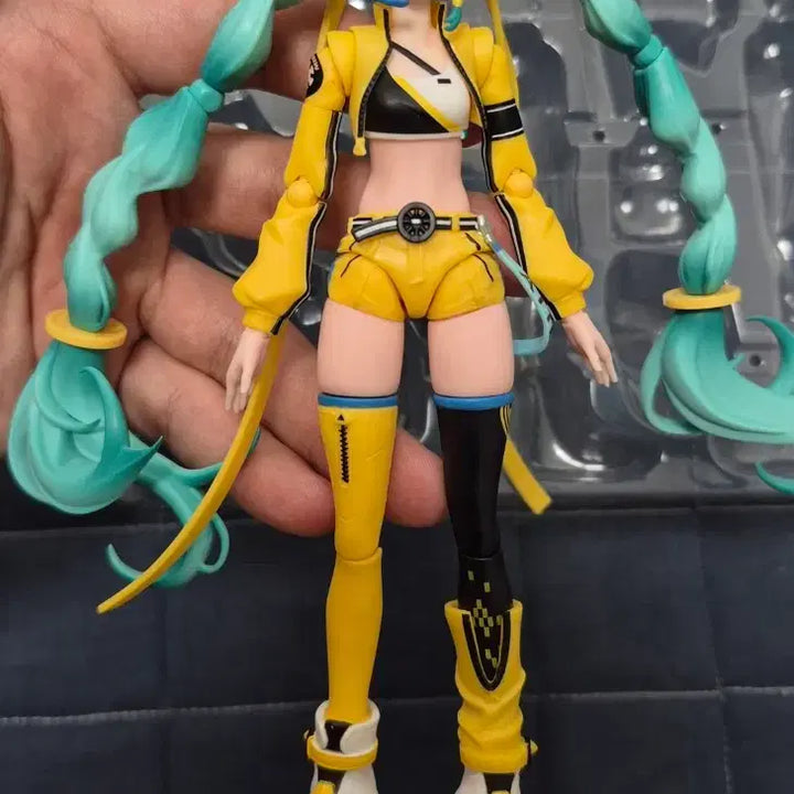 [BUNJANG] Bloxy Vocaloid Hatsune Miku 17th Anniversary Ver. (Includes POB) / 블로키 보컬로이드 하츠네 미쿠 17주년 Ver. 특전포함 <블로키>