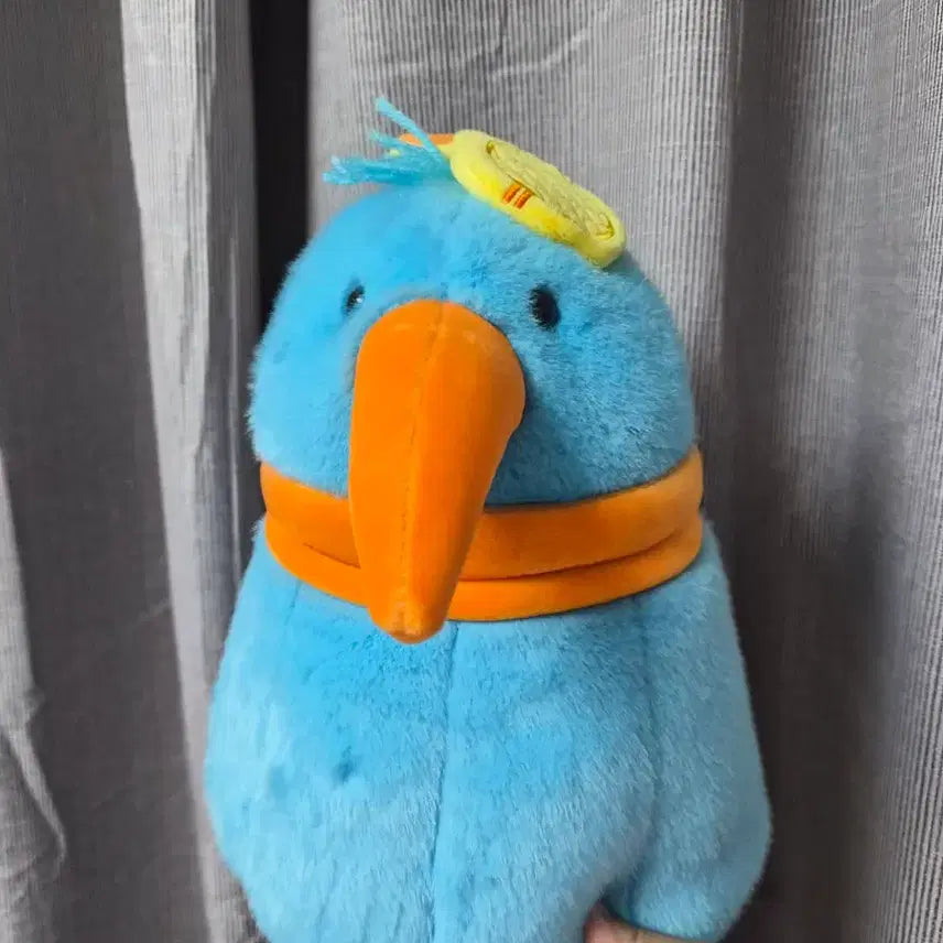 [BUNJANG] Kiwi Bird KiKi Medium Plush Toy / 과즙키위새키키콕 하늘 키키 중형인형